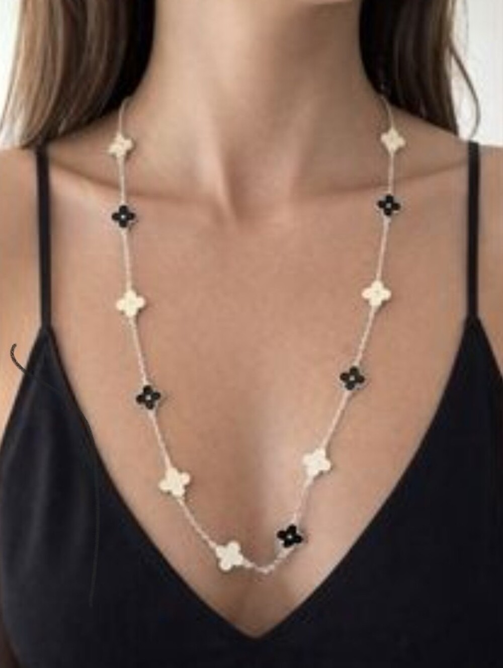 Vintage Elegant Black Onyx and White Clover Necklace - 34" ~ NiP